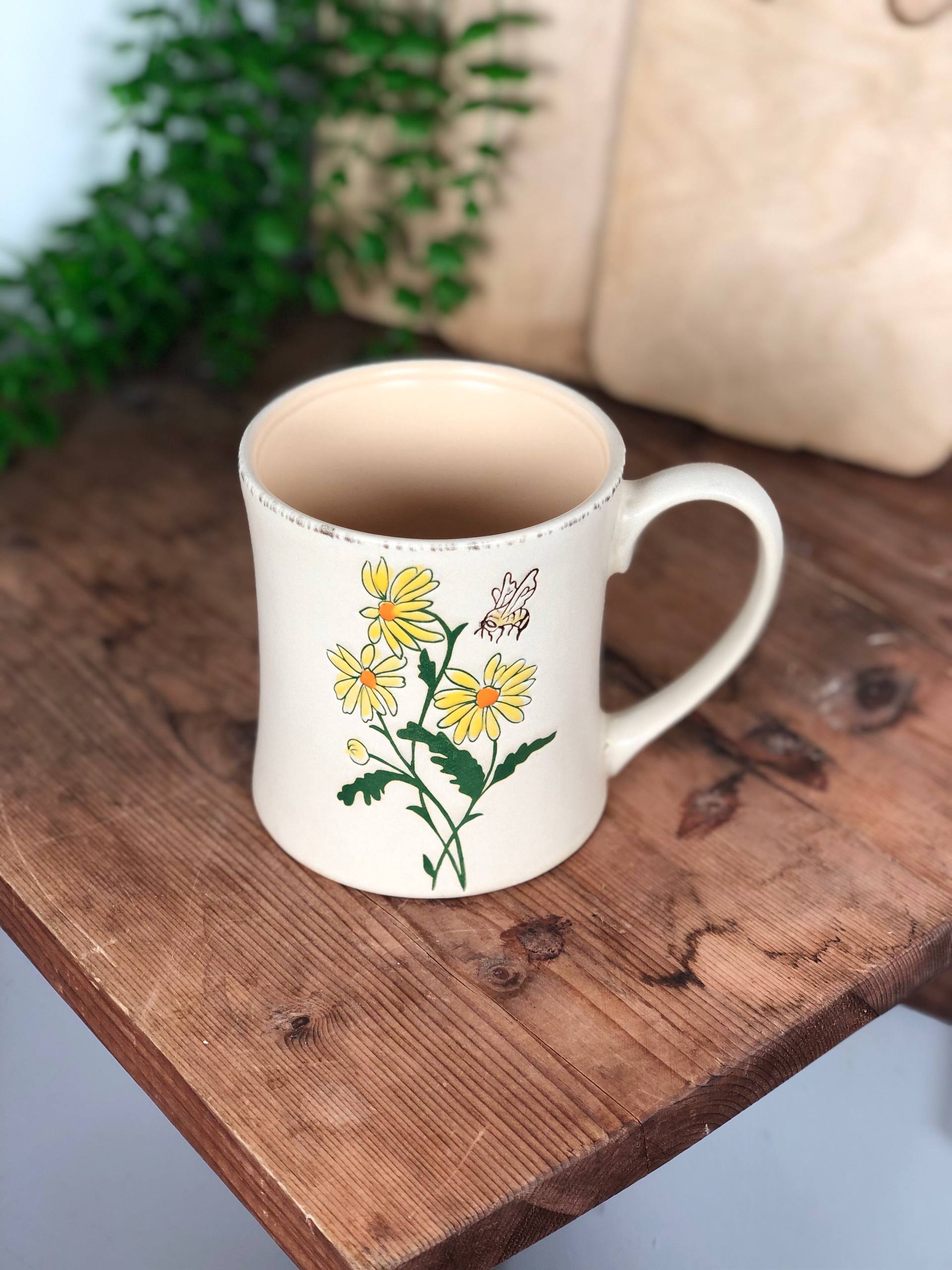 ماگ طرح گل سرامیکی