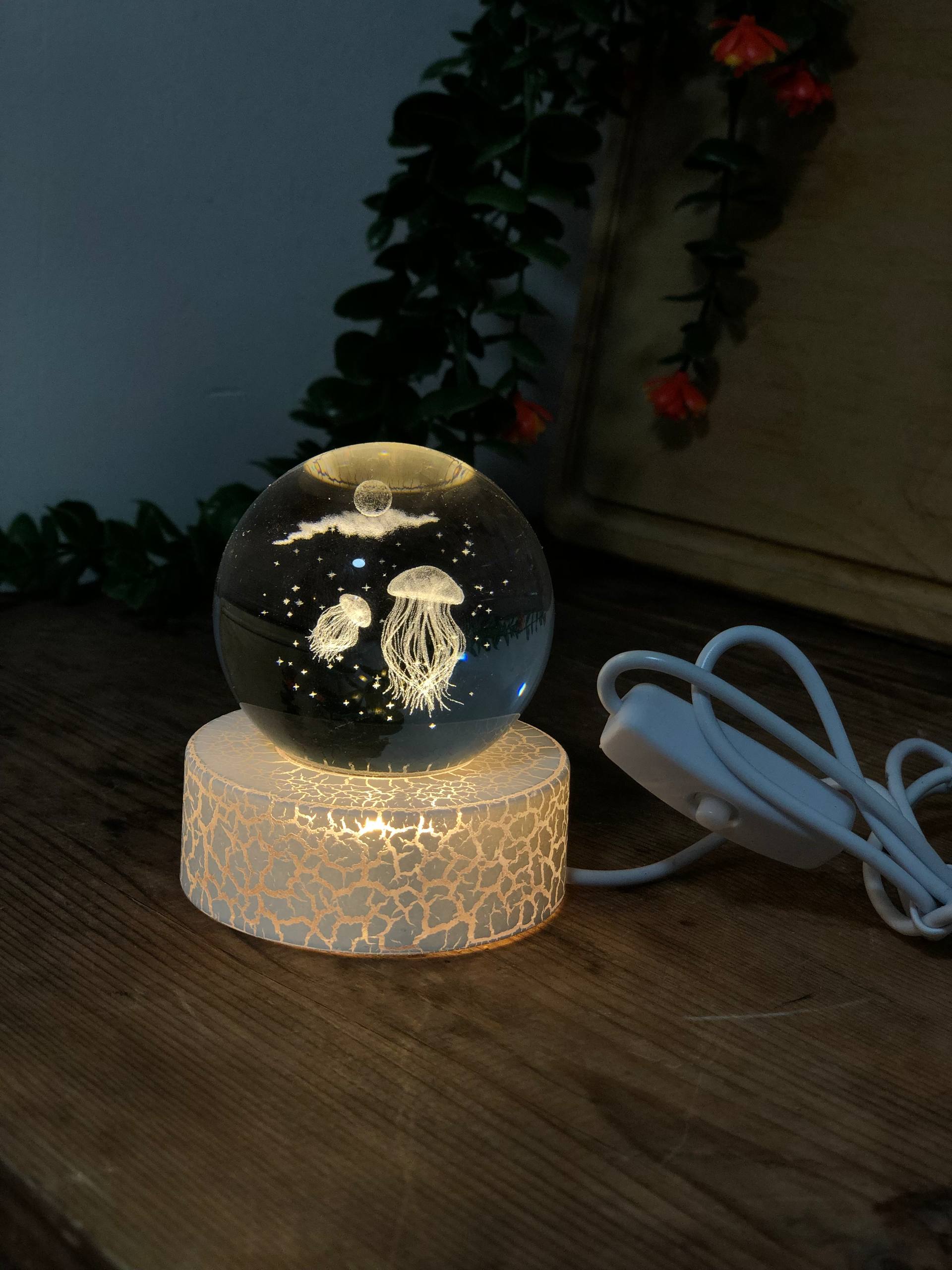 گوی چراغ دار شیشه ای دکمه دار